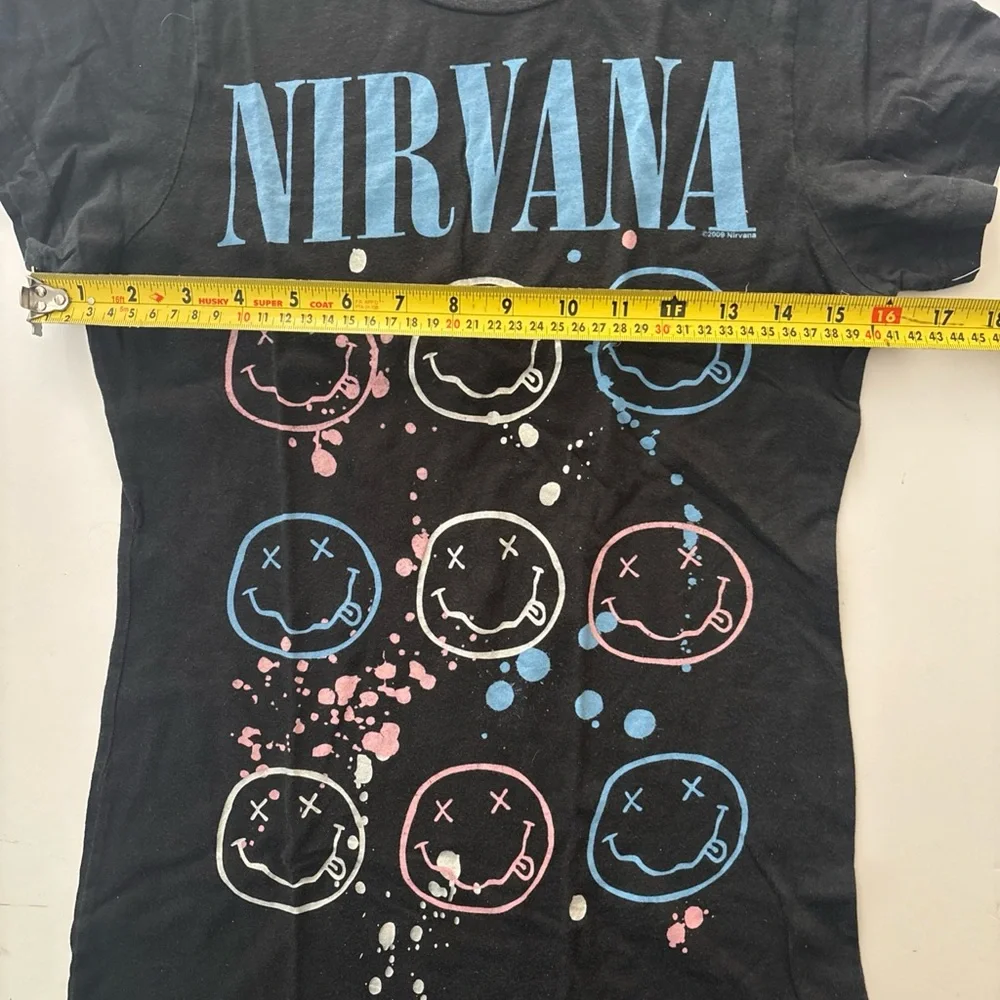 Vintage 2009 Nirvana Chaser Smiley Splatter Tee Juniors L Fits like Women's XS/S